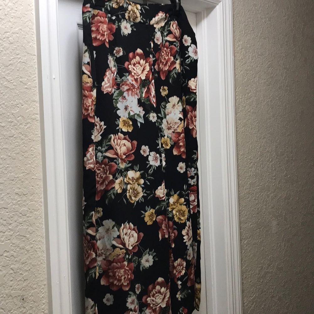 Wide leg